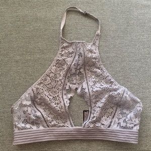 ✨B2G2✨ Lacy Bralette